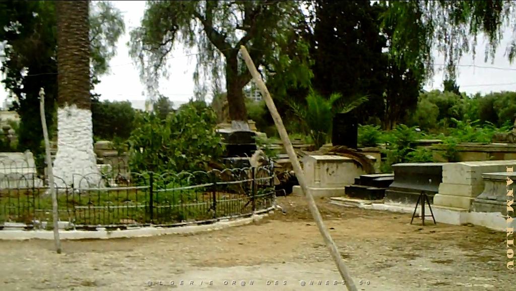 ORAN 2009 cimetiere Juif d'Oran   (14).jpg
